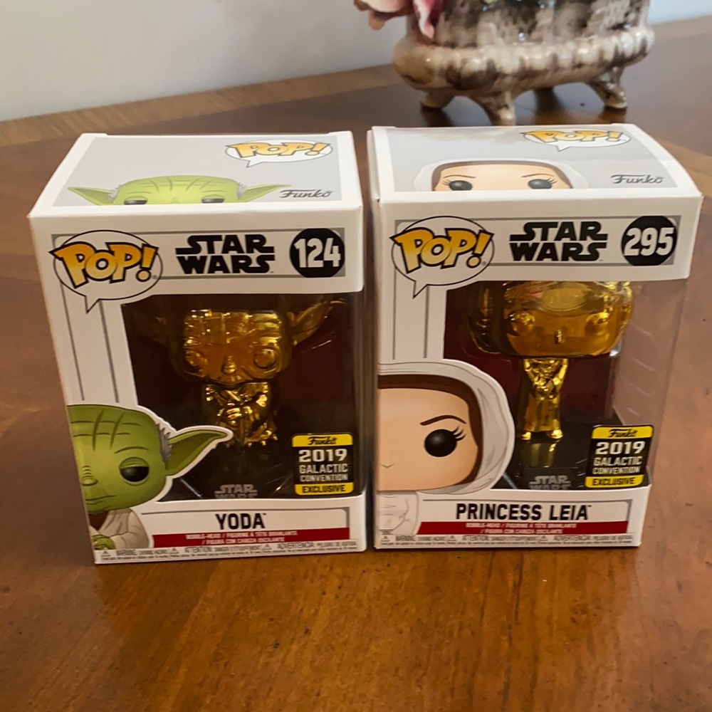 Star Wars Funko pop Yoda  #124 & Princess Leia#295
